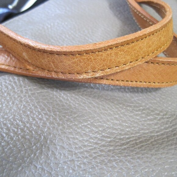 Valentina gray adjustable strap shoulder bag - Picture 13 of 13